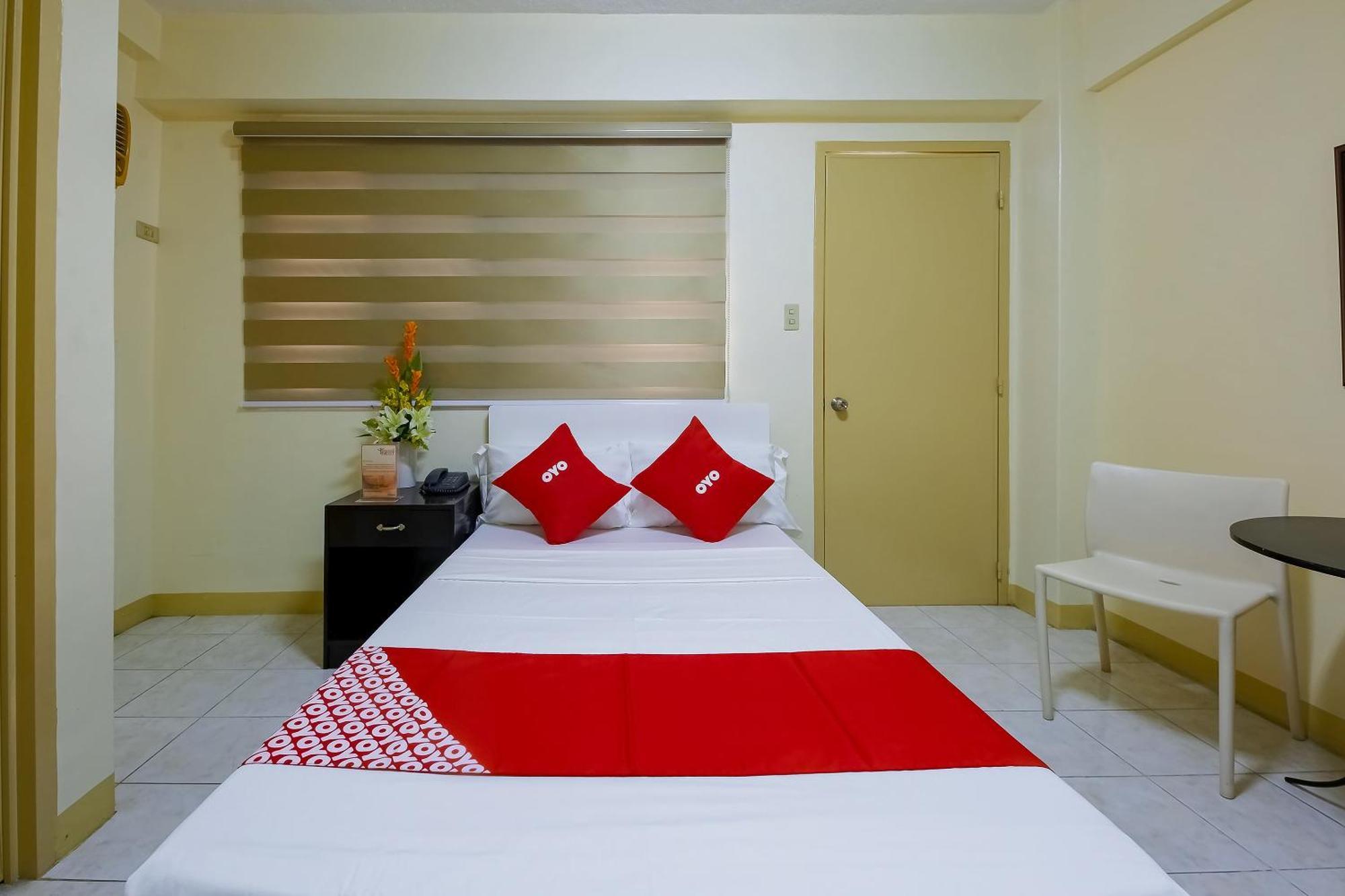 Oyo 840 Orangenest Apartelle Манила Екстериор снимка