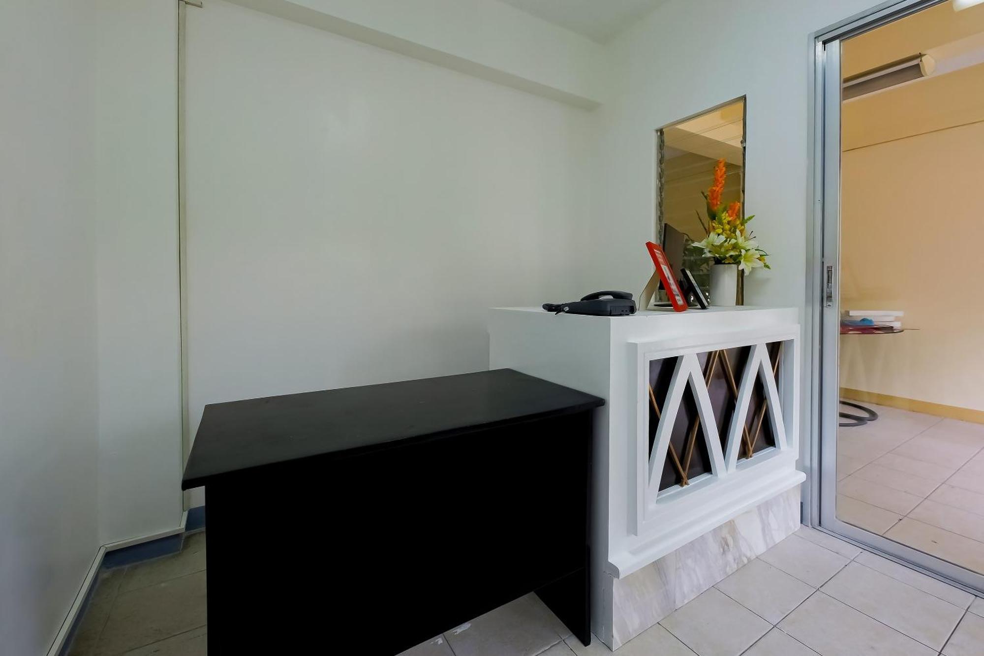 Oyo 840 Orangenest Apartelle Манила Екстериор снимка